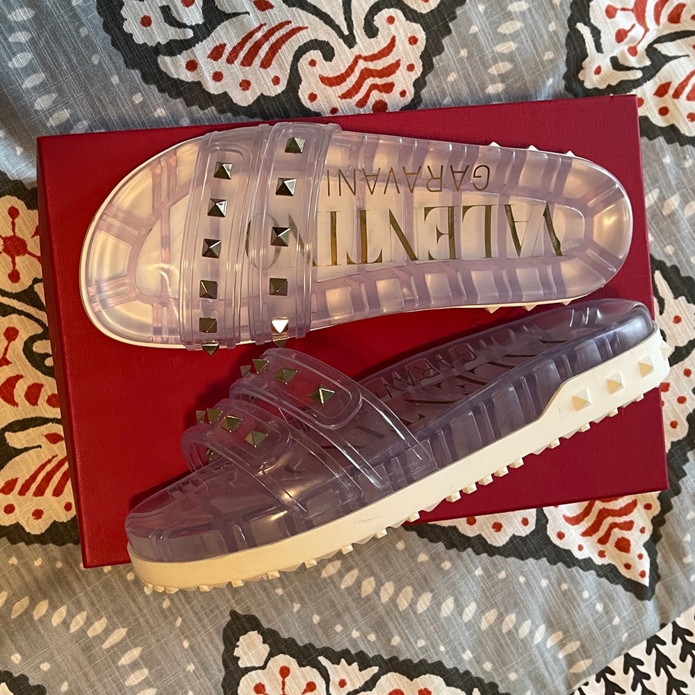 Valentino Clear pool slides